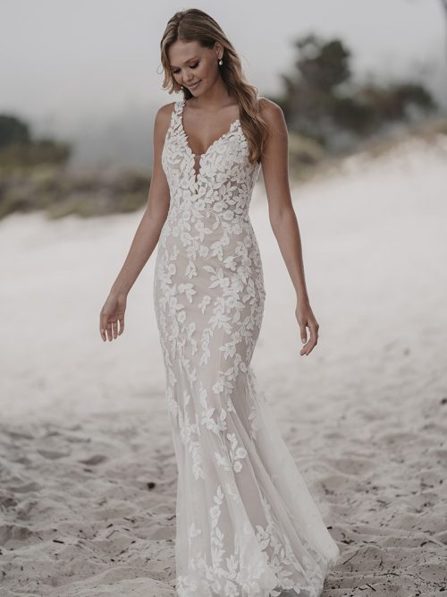 Allure Bridal Wedding Dress 9909
