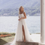 A-line silhouette Wedding Dress